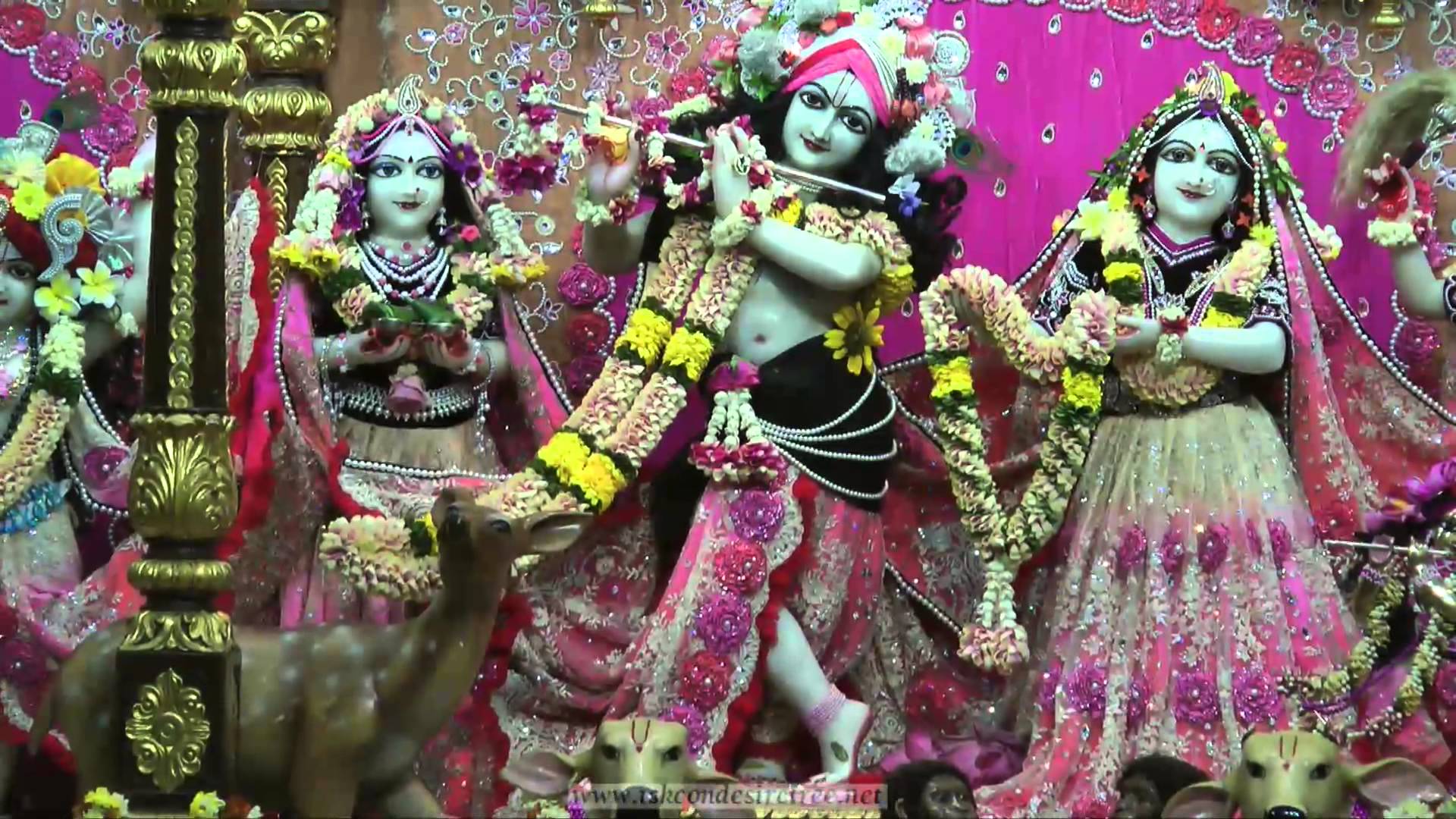 Darshan of Sri Sri Radha Gopinath, ISKCON Temple,Chowpatty,Mumbai;9th ...